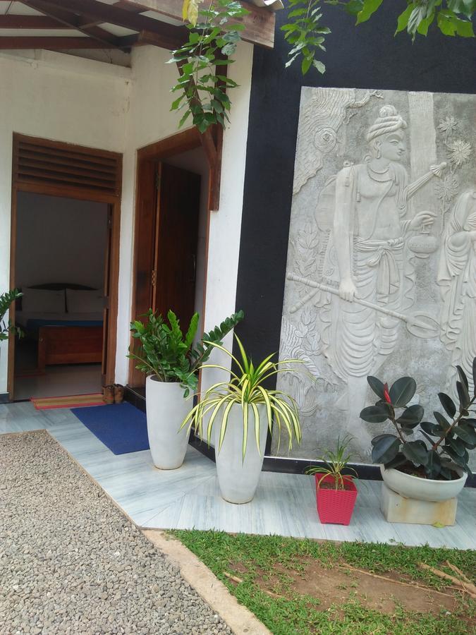 Tree House Holiday Home Kombichankulama Bagian luar foto